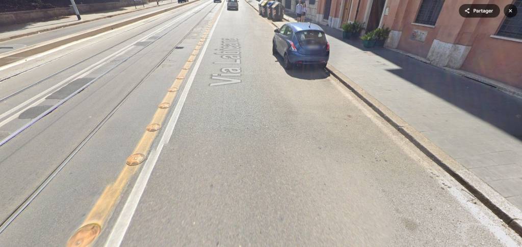 appartamento in vendita a Roma in zona Celio