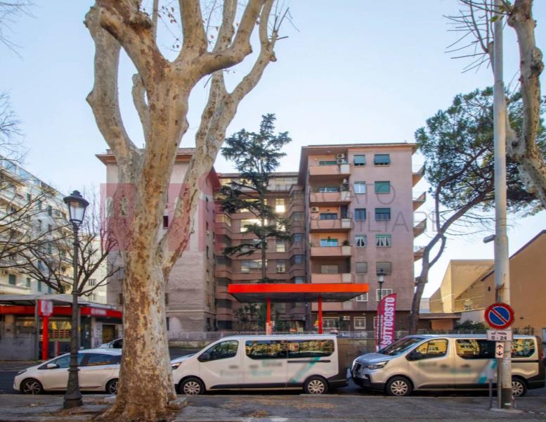 appartamento in vendita a Roma in zona Rione Prati