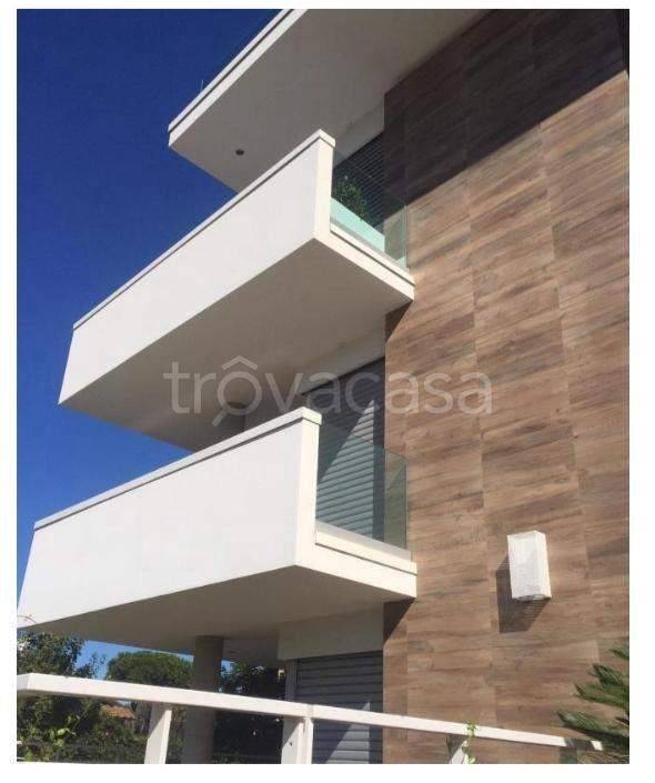 casa indipendente in vendita a Roma
