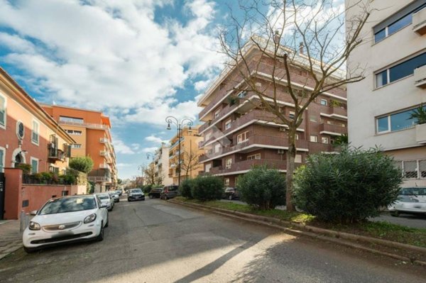 appartamento in vendita a Roma in zona Trieste