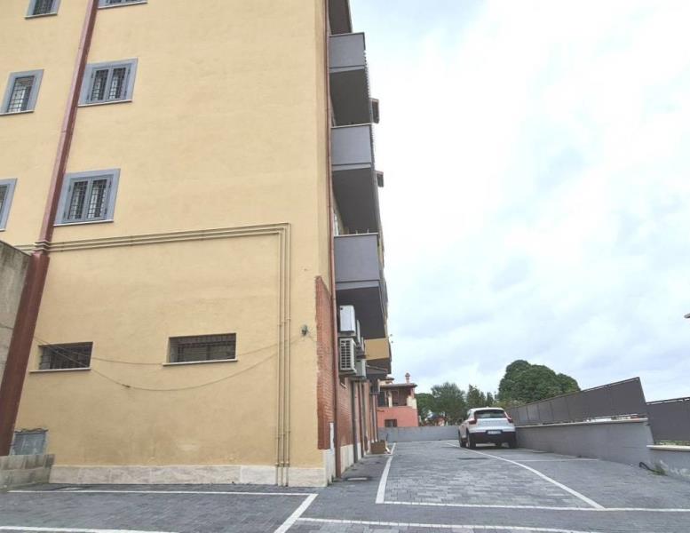 appartamento in vendita a Roma in zona Borghesiana