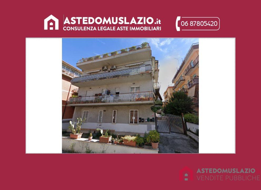 appartamento in vendita a Roma in zona Tor Bella Monaca