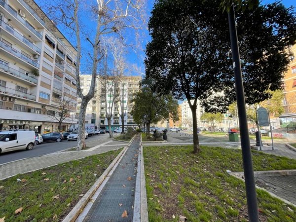 appartamento in vendita a Roma in zona Cinecittà