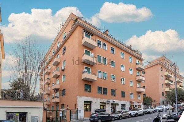 appartamento in vendita a Roma in zona Gianicolense