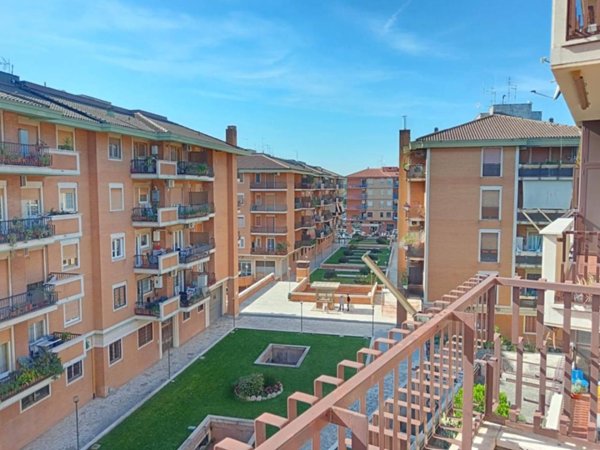 appartamento in vendita a Roma in zona Prenestino-Labicano
