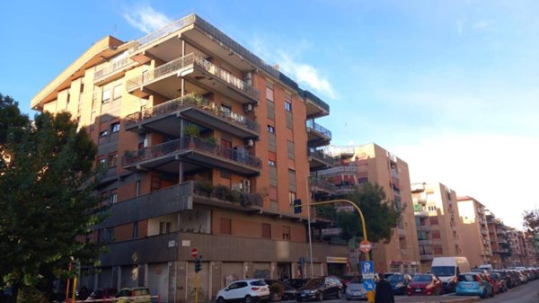 appartamento in vendita a Roma in zona Portuense
