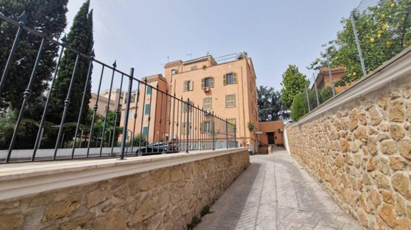 appartamento in vendita a Roma in zona Torre Maura