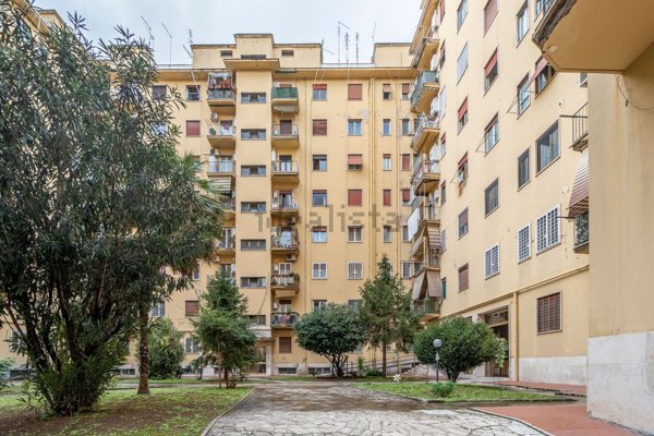 appartamento in vendita a Roma in zona Don Bosco