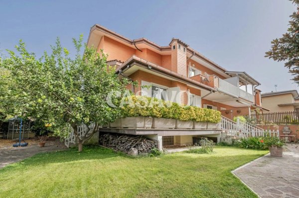 casa indipendente in vendita a Roma in zona Ottavia