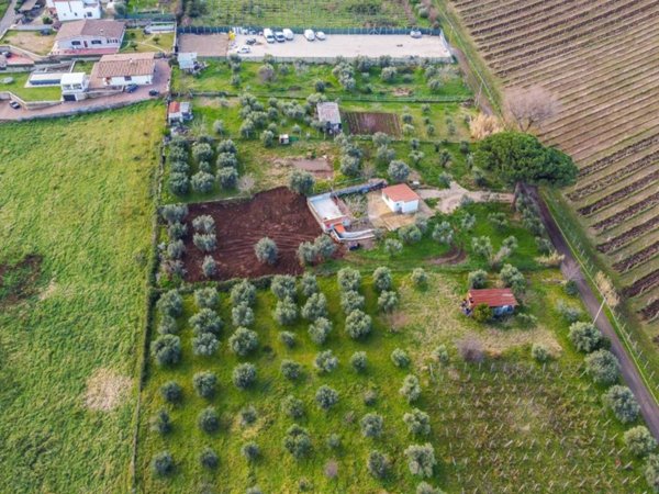 terreno agricolo in vendita a Roma