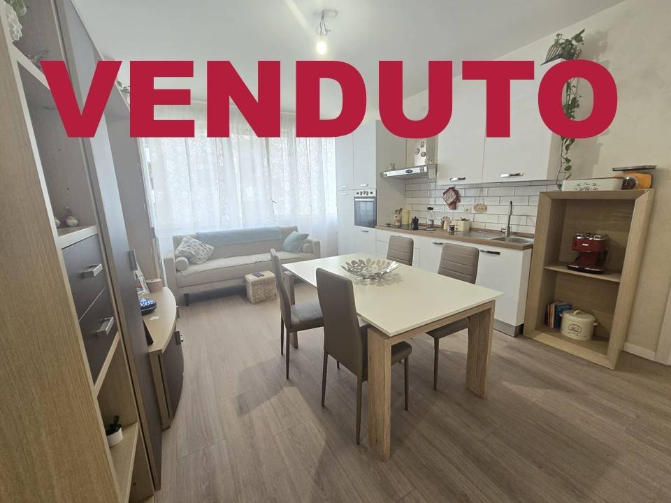 appartamento in vendita a Roma in zona Cinecittà
