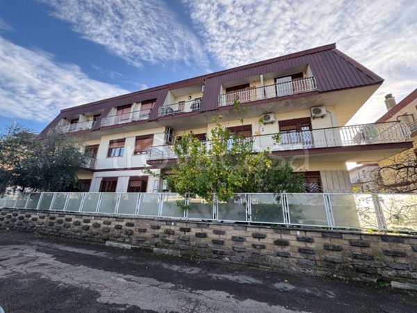 appartamento in vendita a Roma in zona Tor Vergata/Torrenova