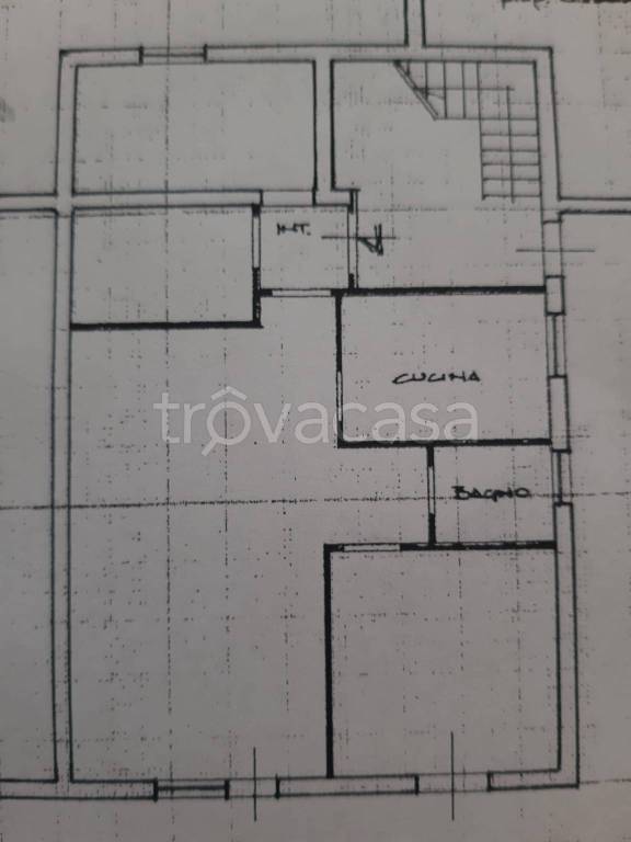 appartamento in vendita a Roma in zona Valle Muricana