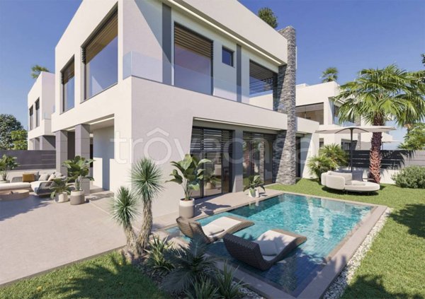 casa indipendente in vendita a Roma in zona Axa