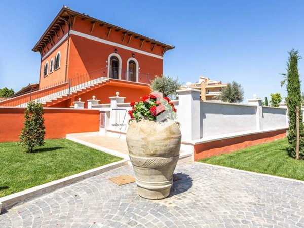 appartamento in vendita a Roma in zona Mezzocammino