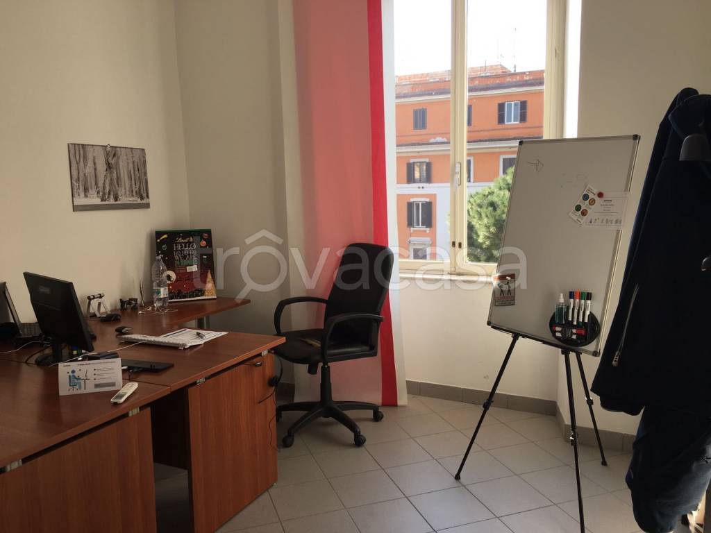 ufficio in vendita a Roma