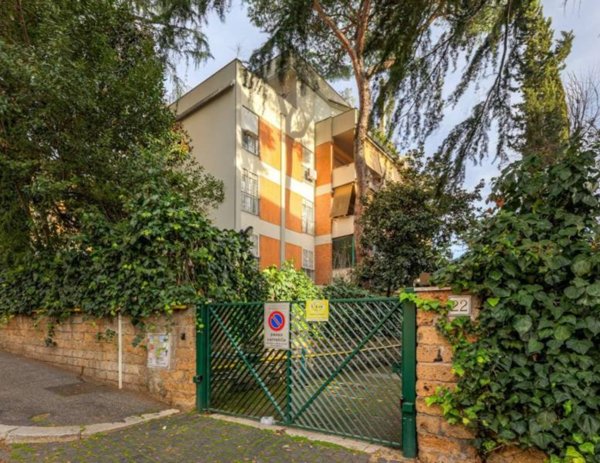 appartamento in vendita a Roma in zona Della Vittoria