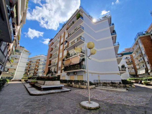 appartamento in vendita a Roma in zona Monte Sacro/Talenti