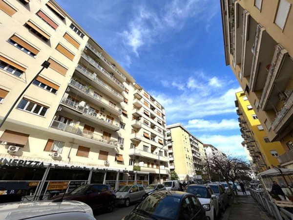 appartamento in vendita a Roma in zona Cinecittà