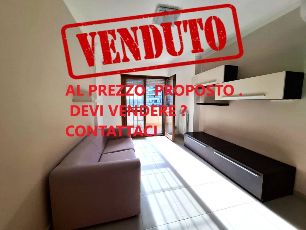 appartamento in vendita a Roma in zona Giuliano Dalmata