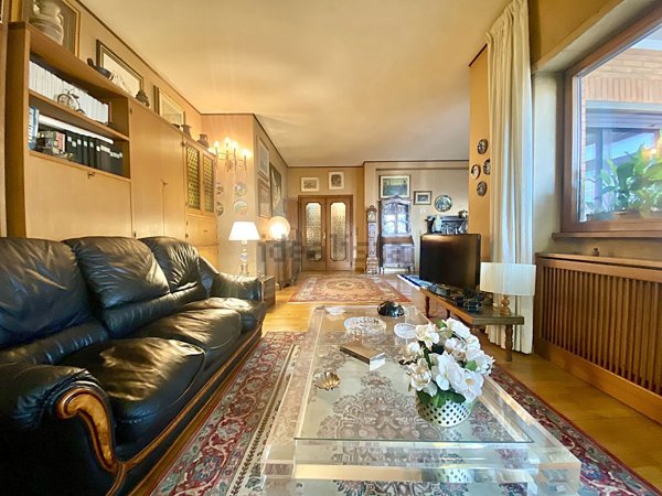 appartamento in vendita a Roma in zona Della Vittoria