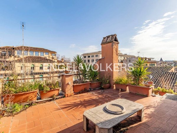 appartamento in vendita a Roma in zona Trastevere