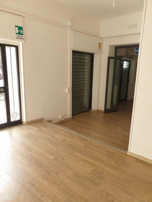 locale commerciale in vendita a Roma in zona Trionfale