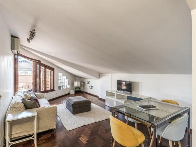 appartamento in vendita a Roma in zona Tor di Quinto
