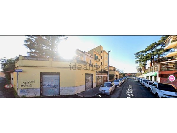 appartamento in vendita a Roma in zona Prenestino-Labicano