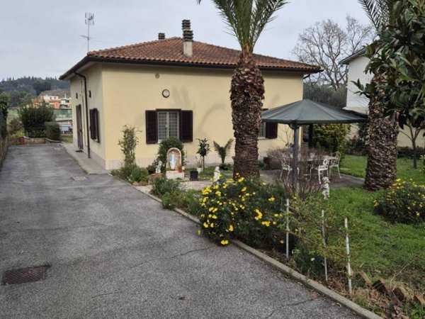 casa indipendente in vendita a Roma in zona Flaminio