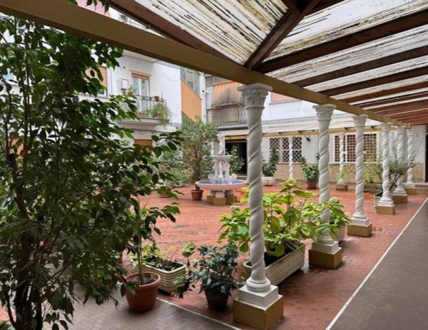 appartamento in vendita a Roma in zona Gianicolense