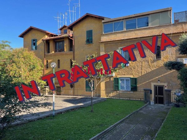 appartamento in vendita a Roma in zona Ostiense