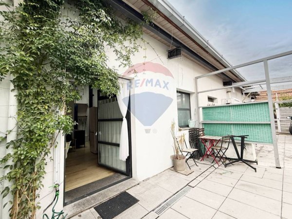 appartamento in vendita a Roma in zona Prenestino-Labicano
