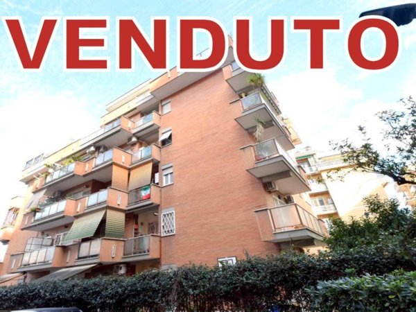 appartamento in vendita a Roma in zona Portuense