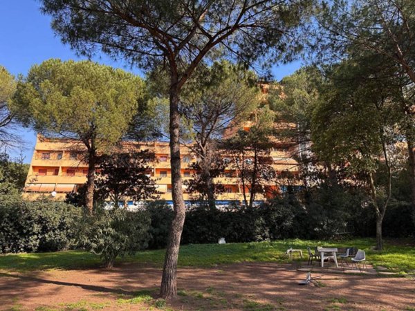 appartamento in vendita a Roma in zona Ardeatino