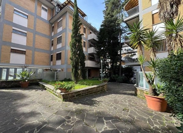 appartamento in vendita a Roma in zona Portuense