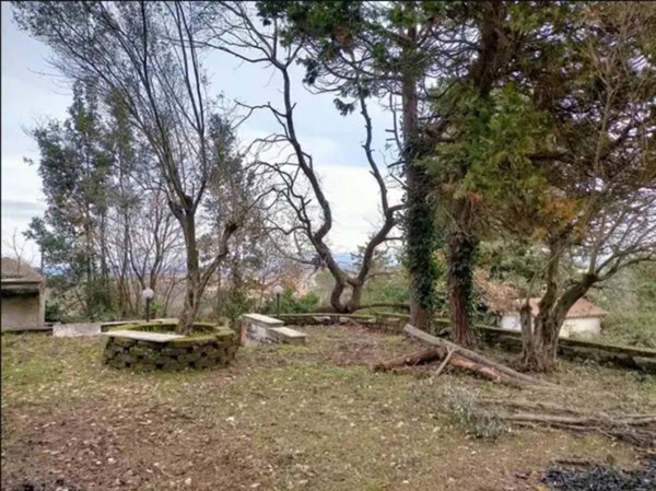 casa indipendente in vendita a Roma