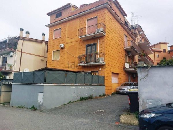 appartamento in vendita a Roma in zona Ottavia
