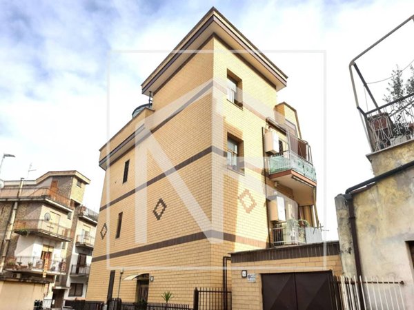 appartamento in vendita a Roma in zona Ponte Mammolo