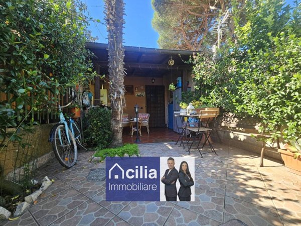 appartamento in vendita a Roma in zona Acilia