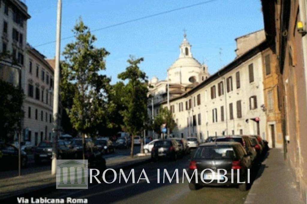 appartamento in vendita a Roma in zona Celio