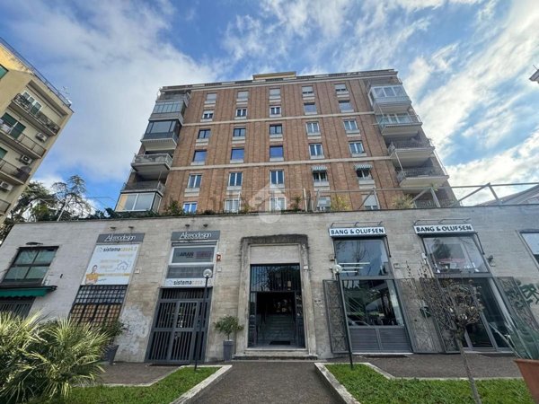appartamento in vendita a Roma in zona Ostiense