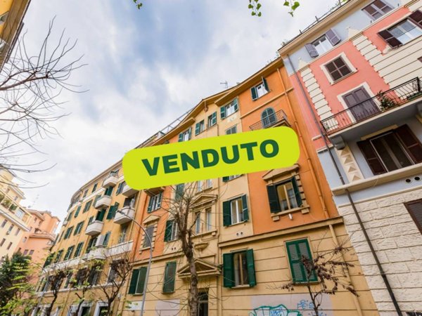 appartamento in vendita a Roma in zona Appio Latino