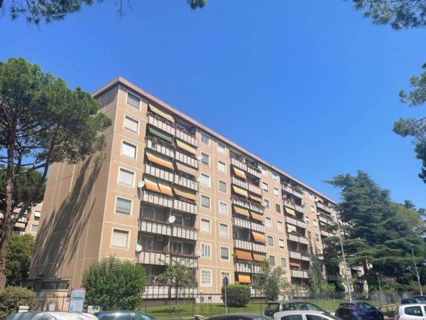 appartamento in vendita a Roma in zona Tre Pini - Poggio dei Fiori