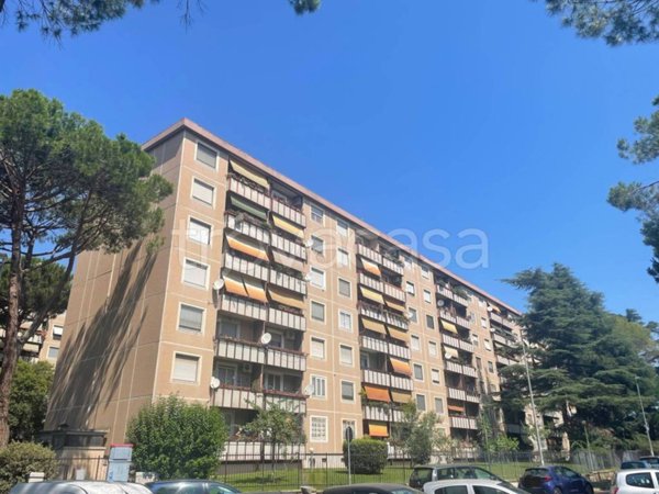 appartamento in vendita a Roma in zona Tre Pini - Poggio dei Fiori