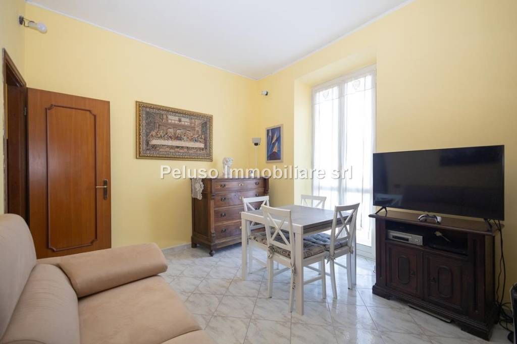 appartamento in vendita a Roma in zona Appio Latino