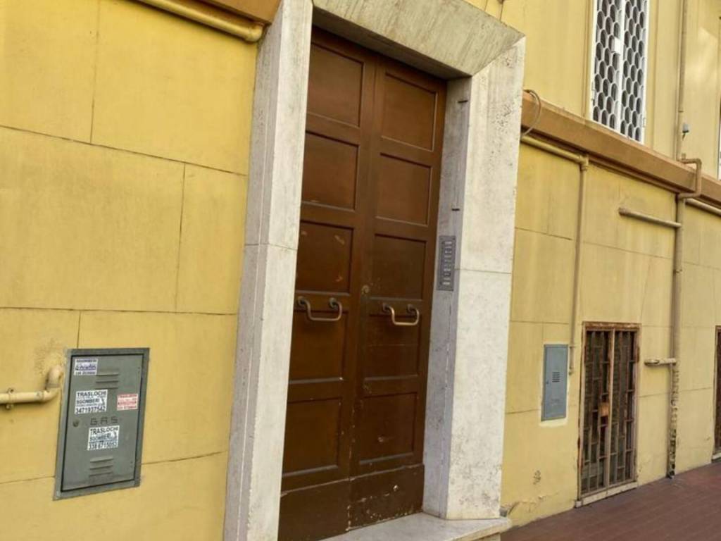 appartamento in vendita a Roma in zona Ostia