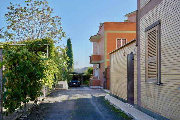 appartamento in vendita a Roma in zona Aurelio