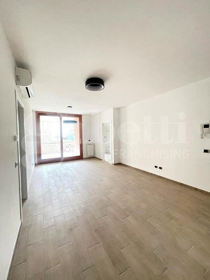 appartamento in vendita a Roma in zona Tor di Quinto