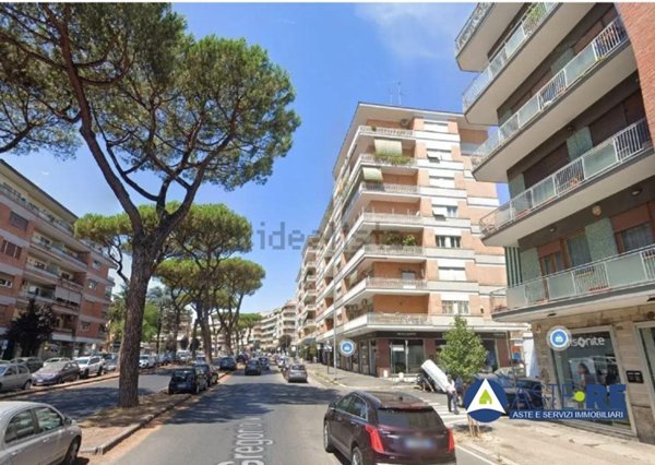 appartamento in vendita a Roma in zona Aurelio